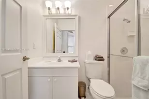 1640 Island Way, Weston, FL 33326 - Photo 34