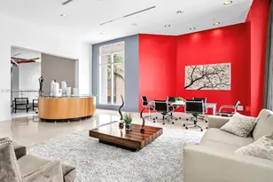 300 S Biscayne Blvd, Miami, FL 33131 - Photo 22