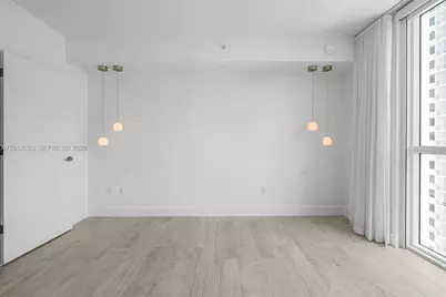 1080 Brickell Ave #2606, Miami, FL 33131 - Photo 6
