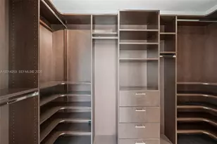 1080 Brickell Ave, Miami, FL 33131 - Photo 22