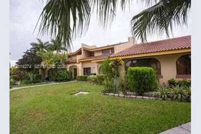 11812 SW 103rd Ln, Miami, FL 33186 - Photo 2