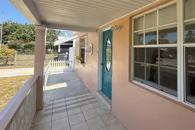2318 Dewey St, Hollywood, FL 33020 - Photo 26