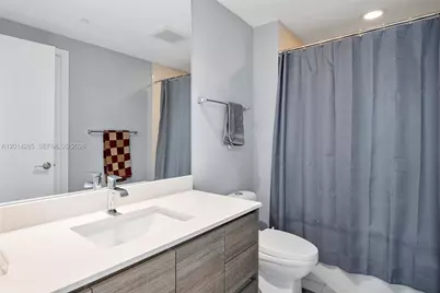 1100 S Miami Ave #3307, Miami, FL 33130 - Photo 8