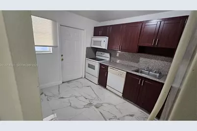 1524 SW 5th Pl #B, Fort Lauderdale, FL 33312 - Photo 6