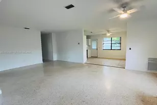 21220 NE 26th Ave, Miami, FL 33180 - Photo 4