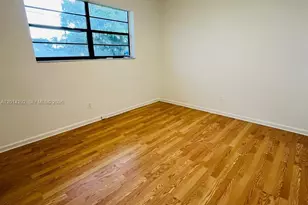 21220 NE 26th Ave, Miami, FL 33180 - Photo 8