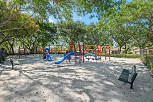 1456 Veracruz Ln, Weston, FL 33327 - Photo 26