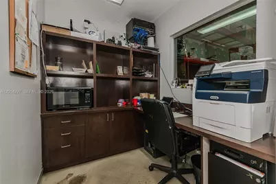 17173 Pines Blvd, Pembroke Pines, FL 33027 - Photo 24