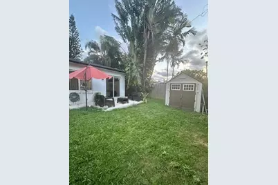 [Address not provided], Miami, FL 33161 - Photo 12