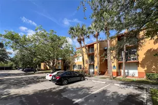 10717 Cleary Blvd, Plantation, FL 33324 - Photo 2