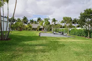 13231 SW 220th St, Miami, FL 33170 - Photo 10
