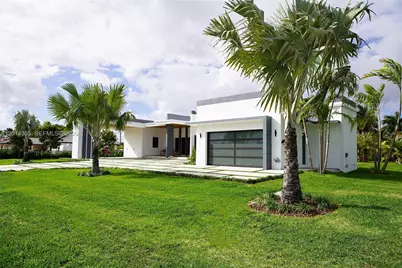 13231 SW 220 St, Miami, FL 33170 - Photo 8