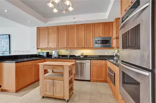 20201 E Country Club Dr, Aventura, FL 33180 - Photo 44