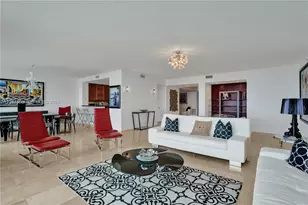 20201 E Country Club Dr, Aventura, FL 33180 - Photo 38