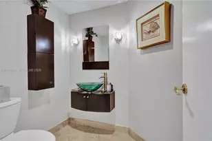20201 E Country Club Dr, Aventura, FL 33180 - Photo 72