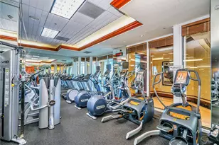 20201 E Country Club Dr, Aventura, FL 33180 - Photo 8