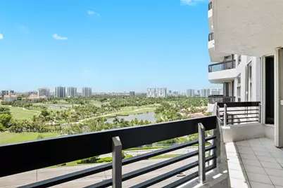 3400 NE 192nd St #1707, Aventura, FL 33180 - Photo 10