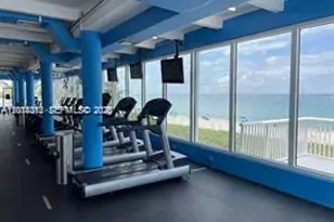 5401 Collins Ave, Miami Beach, FL 33140 - Photo 18