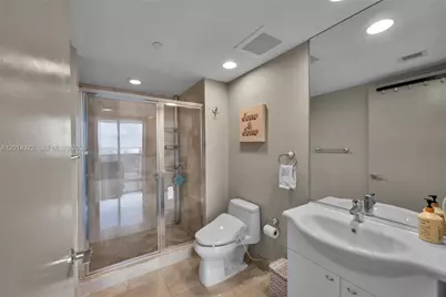 1800 S Ocean Dr #2007, Hallandale Beach, FL 33009 - Photo 32