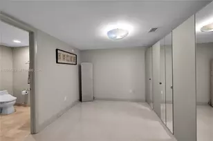 1800 S Ocean Dr, Hallandale Beach, FL 33009 - Photo 20