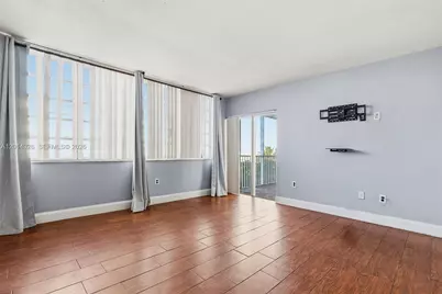 1770 NE 191st St #411-1, Miami, FL 33179 - Photo 4