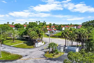 8200 SW 210th St, Cutler Bay, FL 33189 - Photo 12