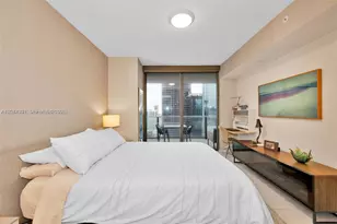 1000 Brickell Plaza, Miami, FL 33131 - Photo 14