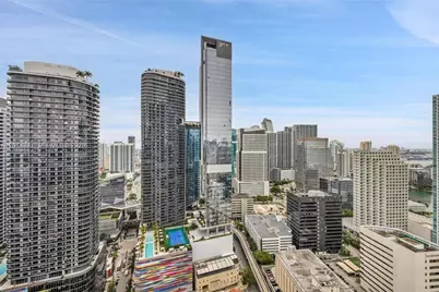 1000 Brickell Plz #3914, Miami, FL 33131 - Photo 18