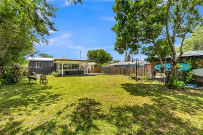 2533 Johnson St, Hollywood, FL 33020 - Photo 32