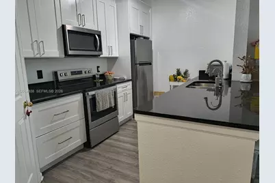 6380 Contessa Dr #303, Orlando, FL 32829 - Photo 2