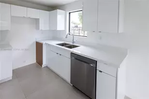 9155 NW 32nd Ave, Miami, FL 33147 - Photo 6