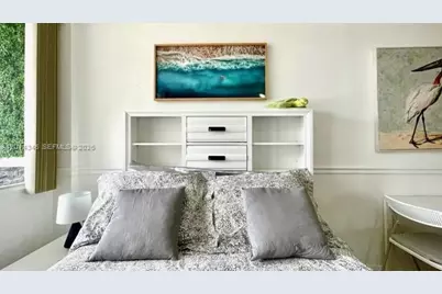 6484 Indian Creek #242, Miami Beach, FL 33141 - Photo 8