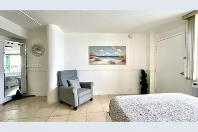 6484 Indian Creek #242, Miami Beach, FL 33141 - Photo 6