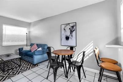 105 SW 5th Ct #2, Dania Beach, FL 33004 - Photo 6