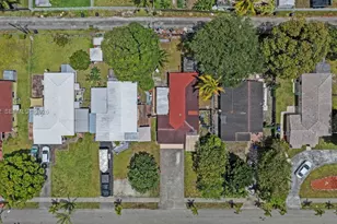 1379 NE 177th St, North Miami Beach, FL 33162 - Photo 18