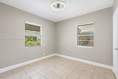 376 W 14th St, Riviera Beach, FL 33404 - Photo 18