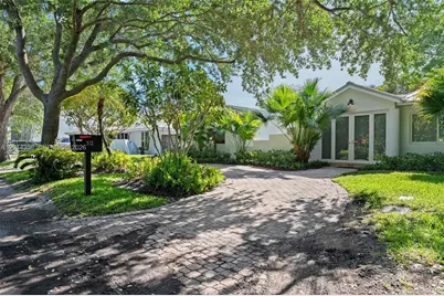 512 Warren Ln, Key Biscayne, FL 33149 - Photo 6