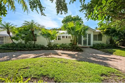 512 Warren Ln, Key Biscayne, FL 33149 - Photo 1