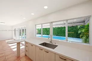 512 Warren Ln, Key Biscayne, FL 33149 - Photo 14