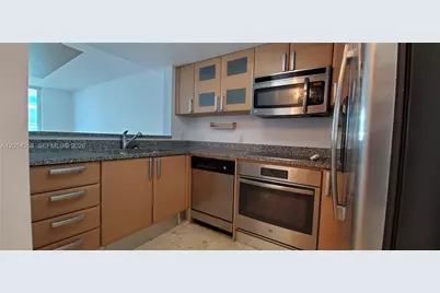 2101 Brickell Ave #1808, Miami, FL 33129 - Photo 14