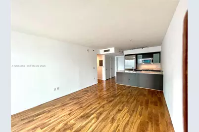 55 SE 6th St #2106, Miami, FL 33131 - Photo 8