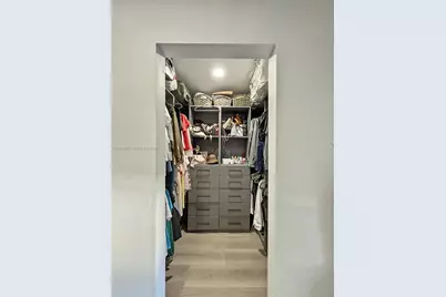 18901 NW 28th Pl, Miami Gardens, FL 33056 - Photo 16