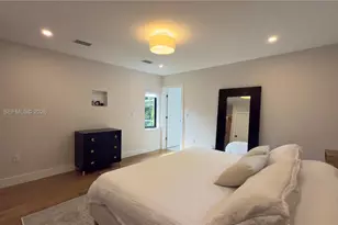 3261 SW 16th Ln, Miami, FL 33145 - Photo 20