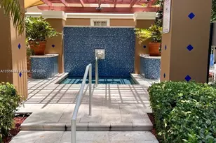 19655 E Country Club Dr, Aventura, FL 33180 - Photo 2