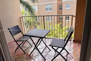 19655 E Country Club Dr, Aventura, FL 33180 - Photo 6