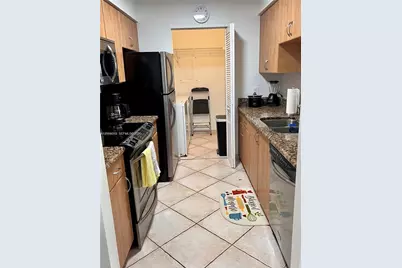 19655 E Country Club Dr #6106, Aventura, FL 33180 - Photo 20