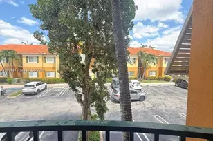 7280 NW 114th Ave, Doral, FL 33178 - Photo 12