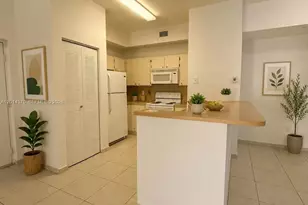 7280 NW 114th Ave, Doral, FL 33178 - Photo 4