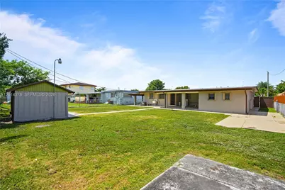 9930 SW 40th Ter, Miami, FL 33165 - Photo 30