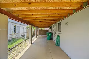 9930 SW 40th Terrace, Miami, FL 33165 - Photo 26